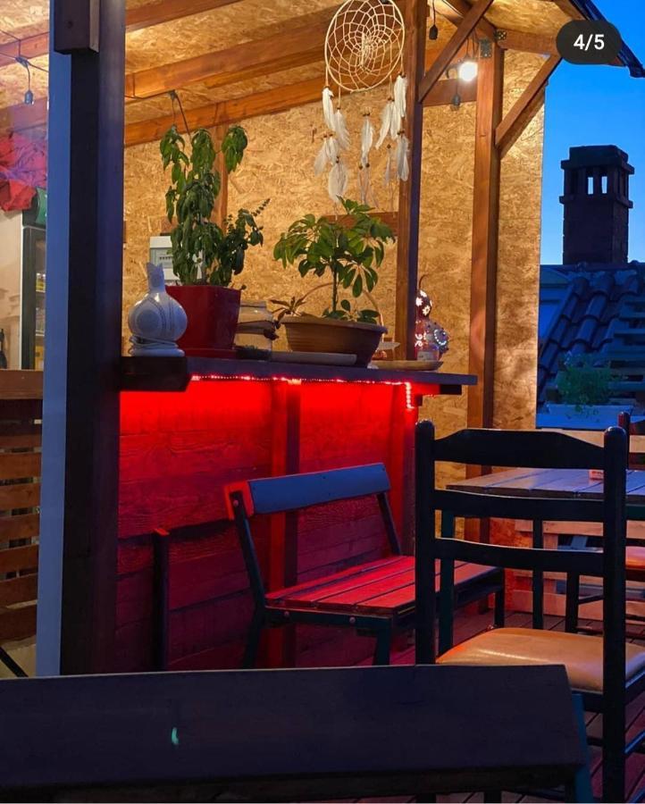 The Rooftop Hostel Shkodër Екстериор снимка