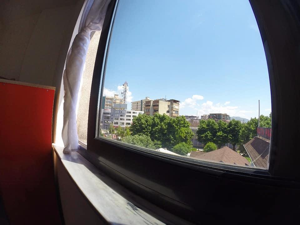 The Rooftop Hostel Shkodër Екстериор снимка